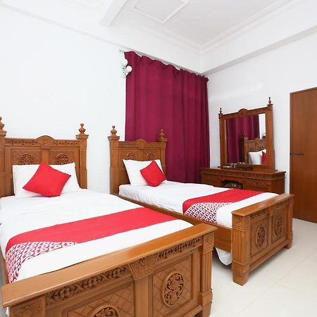 Super Oyo 89435 Nusantara Group Hotel Jertih Екстер'єр фото