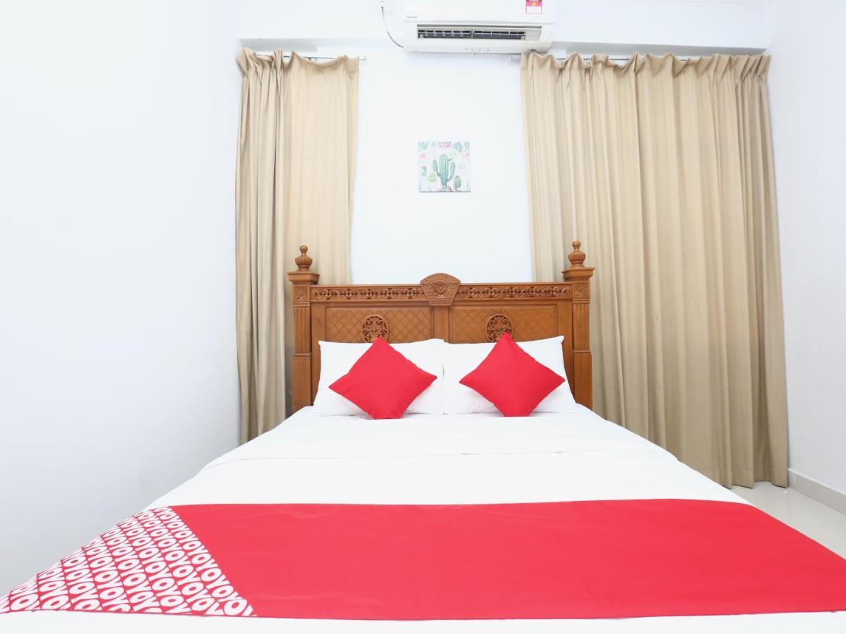 Super Oyo 89435 Nusantara Group Hotel Jertih Екстер'єр фото