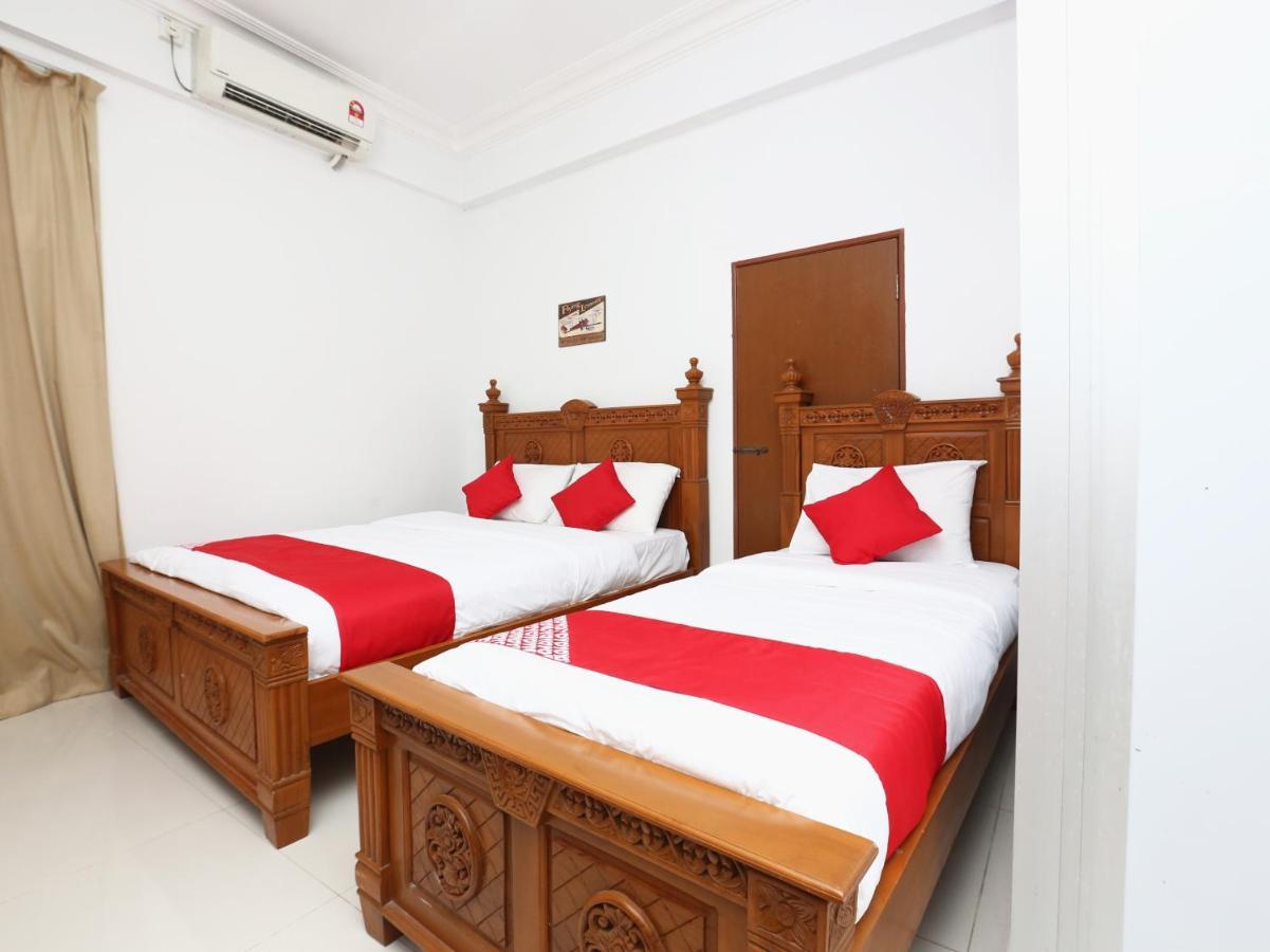 Super Oyo 89435 Nusantara Group Hotel Jertih Екстер'єр фото