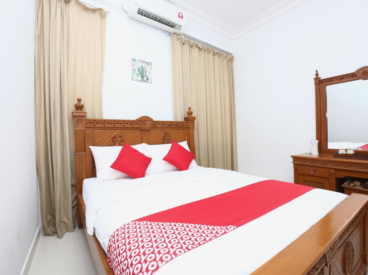 Super Oyo 89435 Nusantara Group Hotel Jertih Екстер'єр фото