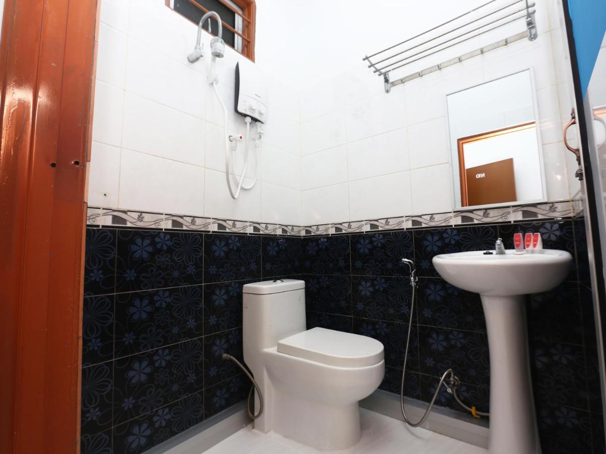 Super Oyo 89435 Nusantara Group Hotel Jertih Екстер'єр фото