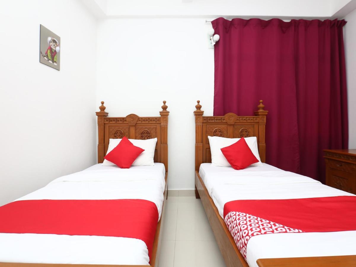 Super Oyo 89435 Nusantara Group Hotel Jertih Екстер'єр фото