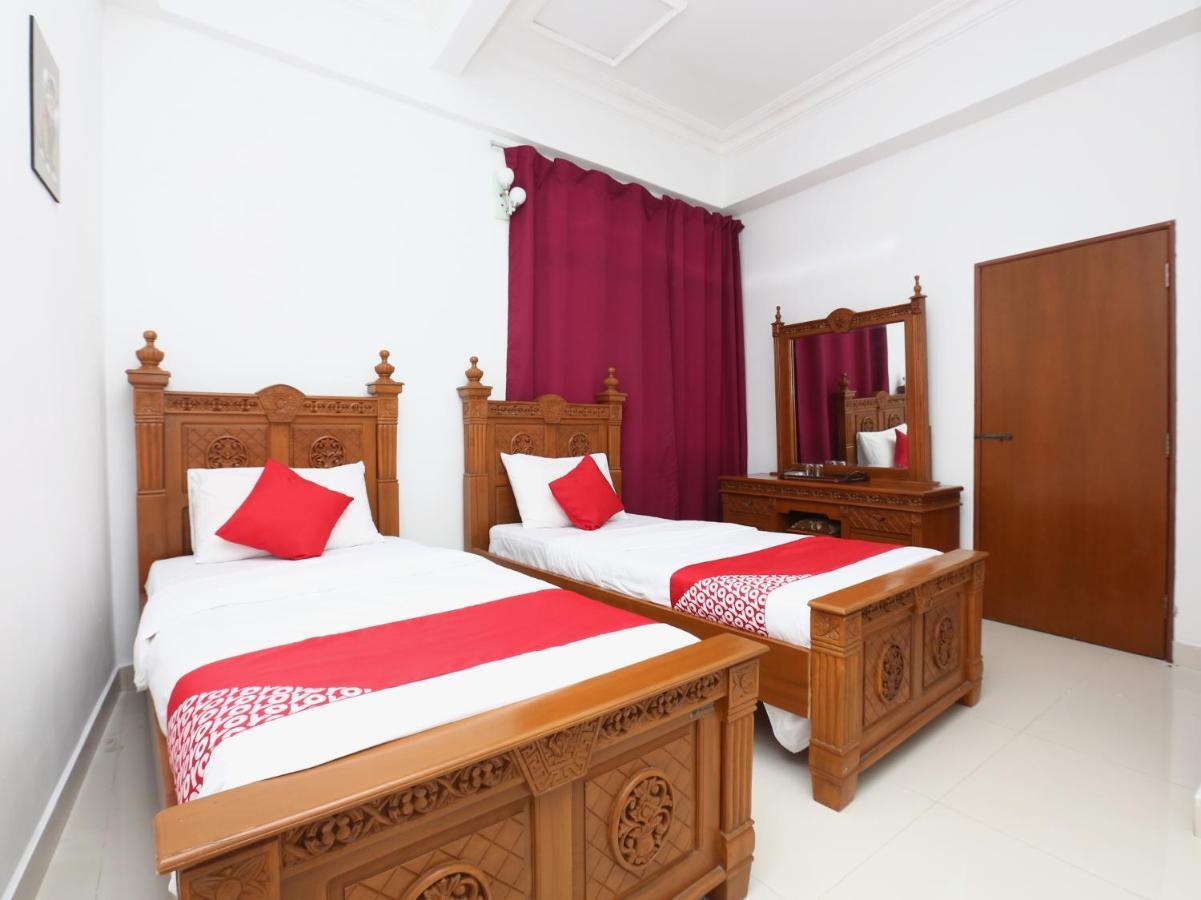 Super Oyo 89435 Nusantara Group Hotel Jertih Екстер'єр фото