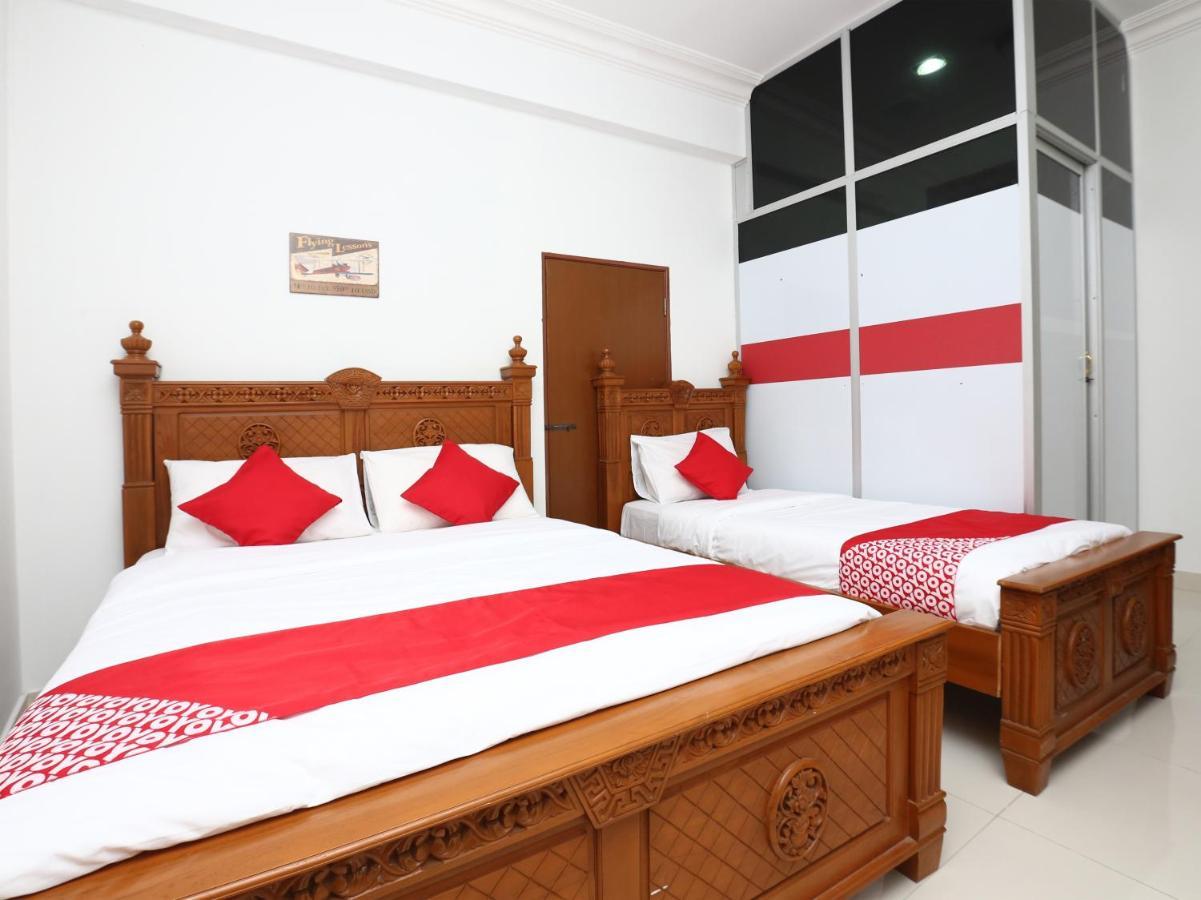 Super Oyo 89435 Nusantara Group Hotel Jertih Екстер'єр фото
